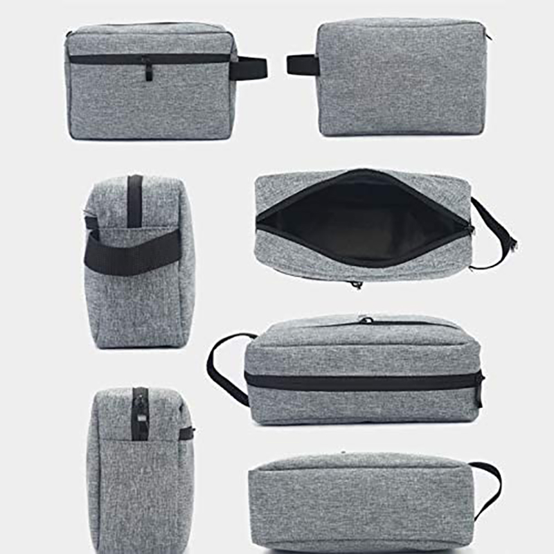 Travel Men's Toiletry Bag Larg - đánh giá và giá Skincare Dior