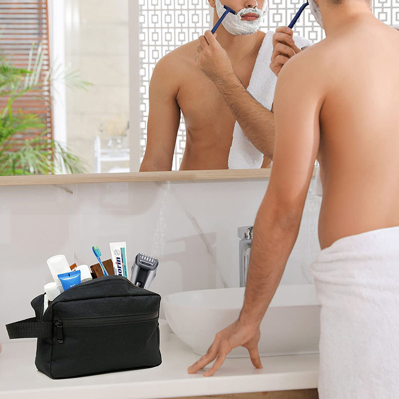 Travel Men's Toiletry Bag Larg - đánh giá và giá Skincare Dior