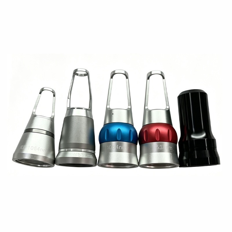 1064/532/1032nm Laser Picoseco - đánh giá và giá Skincare Scora