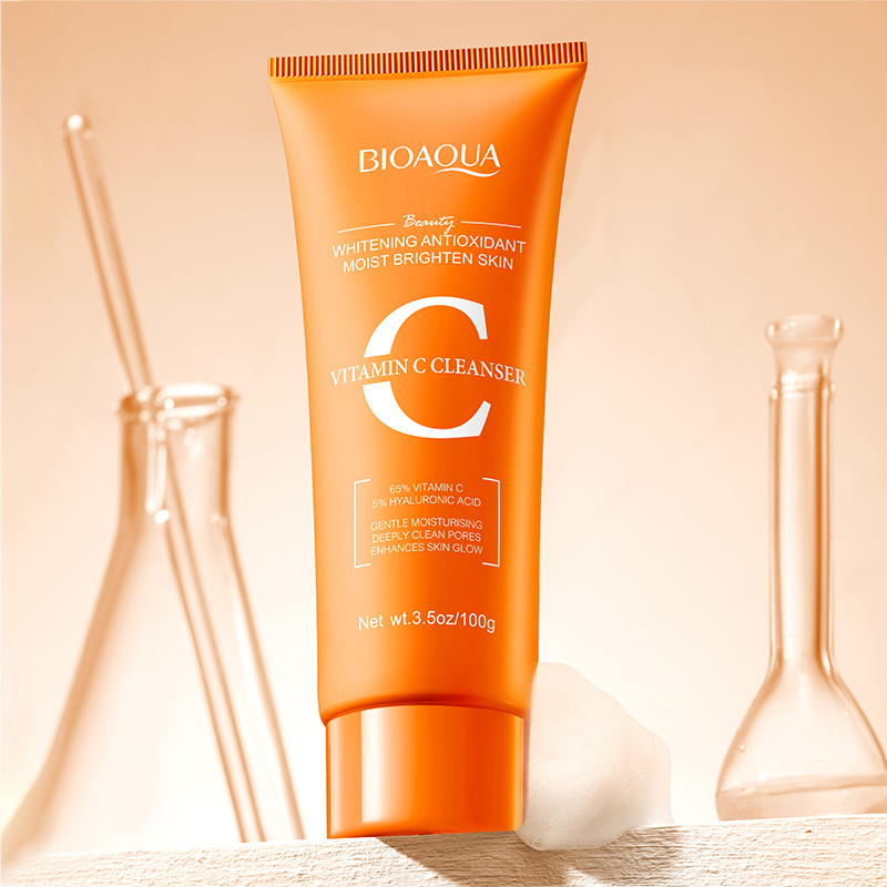 BIOAQUA Vitamin C Facial Clean - đánh giá và giá Skincare Bioaqua